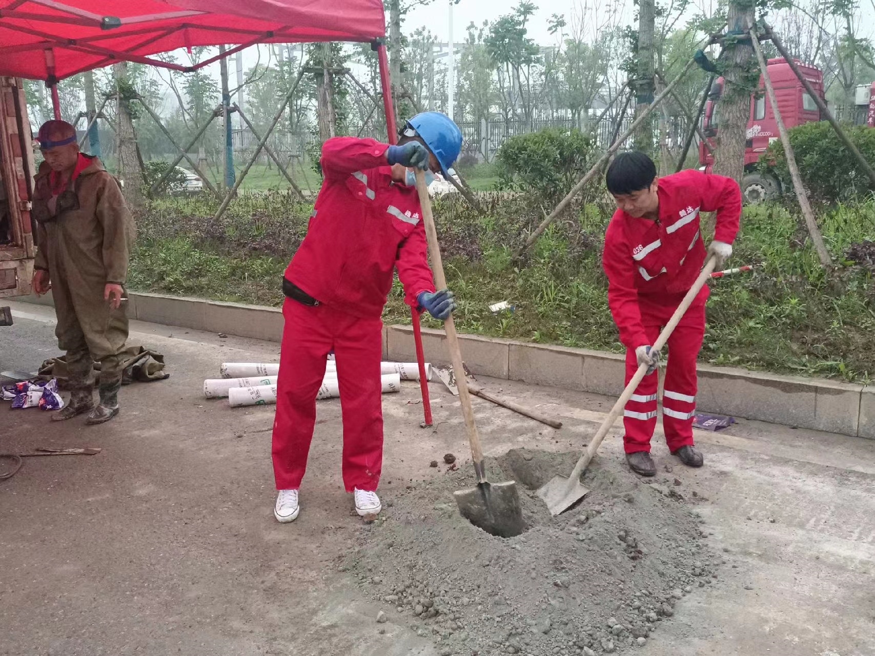 弓长岭管道疏通哪家好】及时进行市政管道清淤